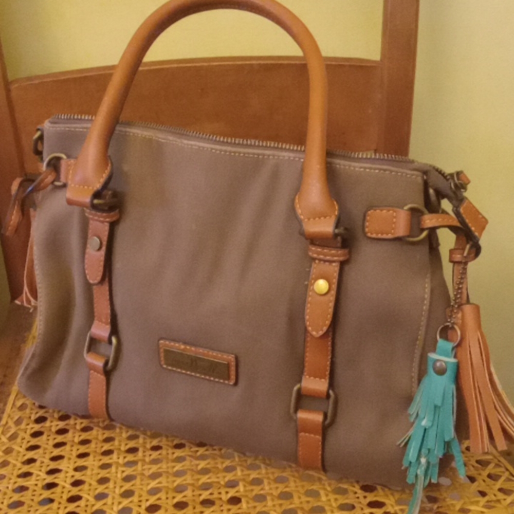 Simply Noelle purse